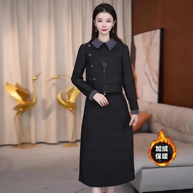 K010连衣裙子2024新款女秋冬流行品牌加厚绒配大衣内搭旗袍假两件