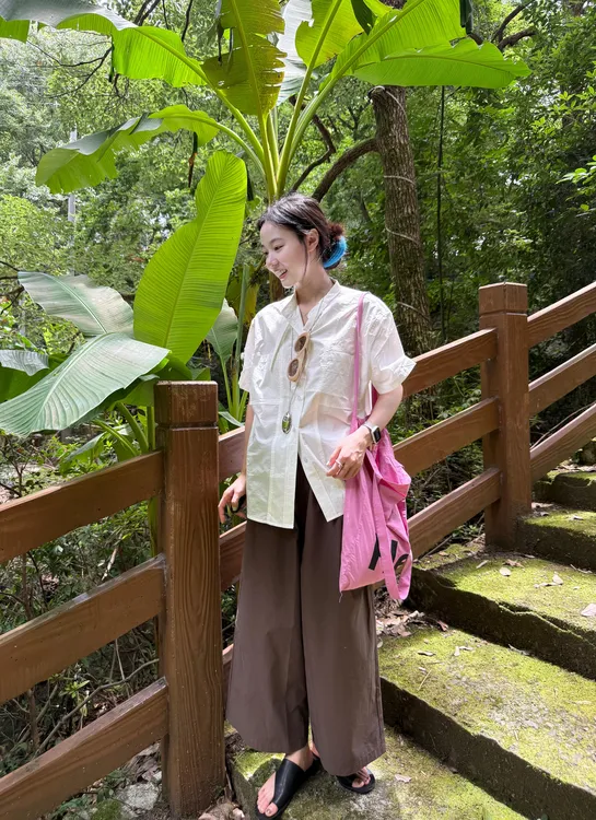 夏季2025新款独特超好看白色衬衫短袖女蕾丝镂空衬衣百搭阔腿裤