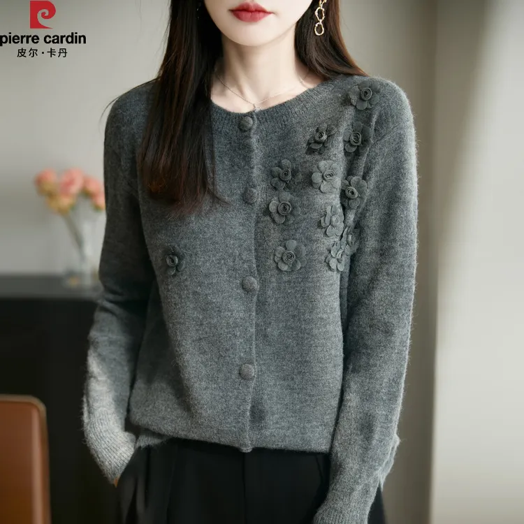 皮尔卡丹淑女风立体花朵针织开衫女2025新款法式高端加厚保暖打底