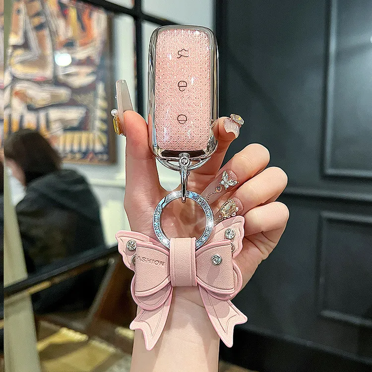 新款吉利银河l7钥匙套e5星舰7/L6/maxe8专用水晶保护壳扣包tpu汽