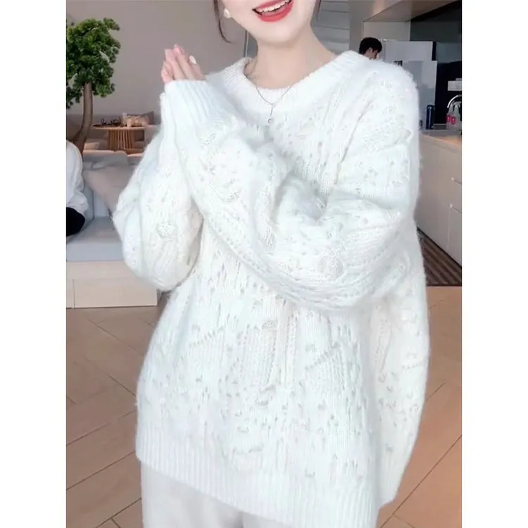 设计感提花宽松白色毛衣女秋冬新款温柔慵懒风外穿休闲显瘦针织衫