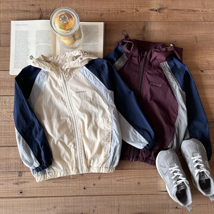 阿又男童夏季字母刺绣上衣儿童拼色透气连帽防晒外套潮83519X