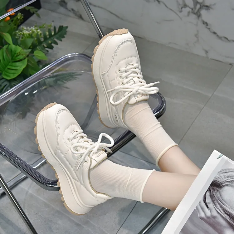面包鞋女2025春韩版圆头系带休闲鞋厚底老爹鞋舒适旅游鞋实体专供