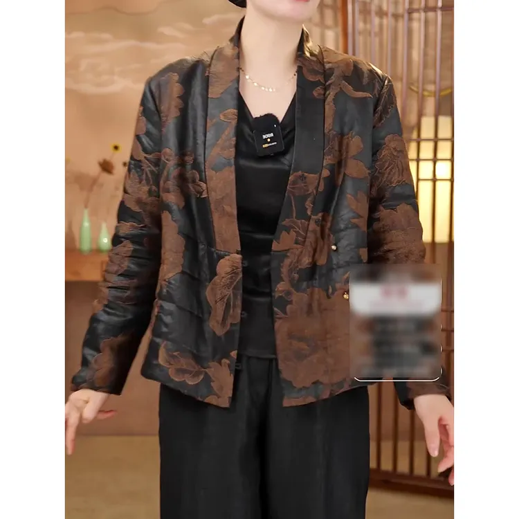 中式轻奢百搭国风棉服2026冬新时尚减龄保暖印花盘扣v领宽松外套