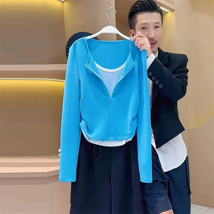 初春日常通勤休闲纯色假两件T恤女设计感小众今年流行洋气上衣潮