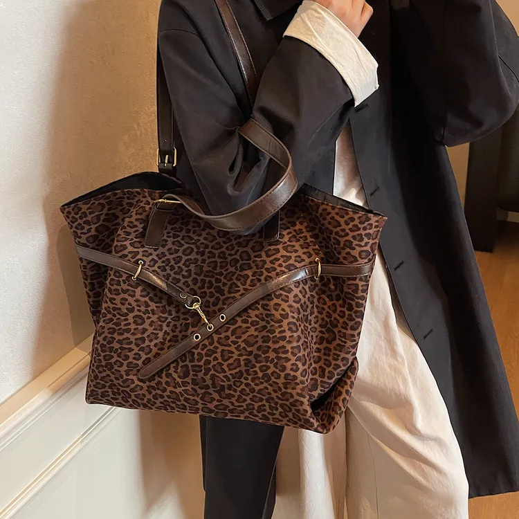 手提豹纹大容量托特包2025新款秋冬复古时尚休闲单肩包通勤腋下包
