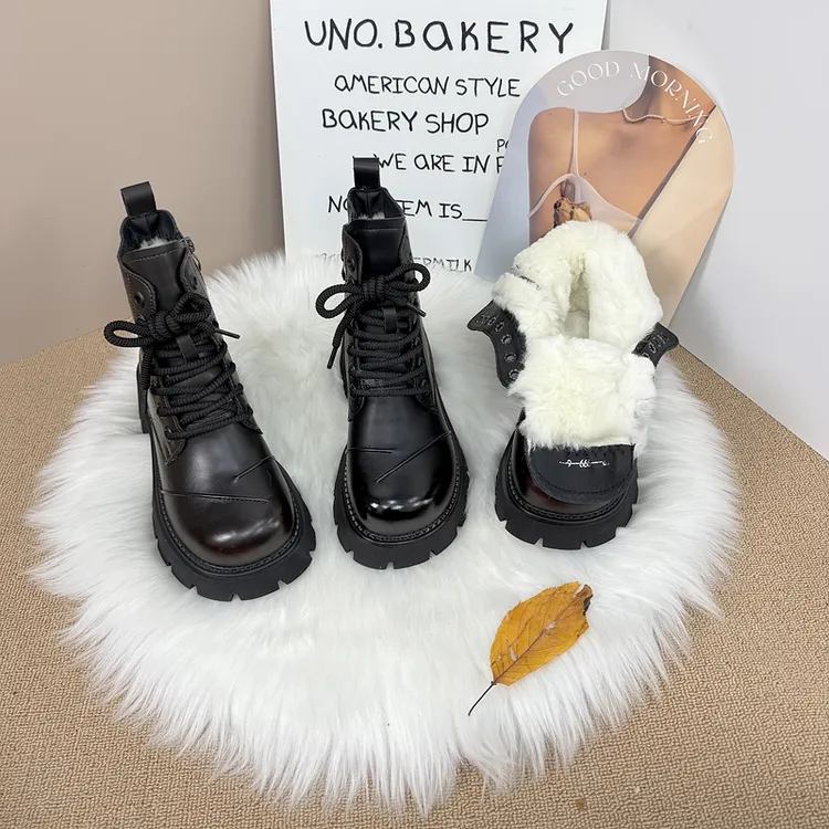 厚底羊毛雪地靴女2025冬季新款加绒防水保暖棉鞋显瘦增高马丁短靴