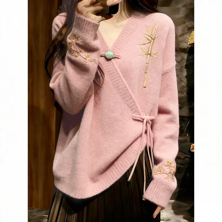 新中式国风V领浅粉色盘扣针织衫2025年冬季新款洋气减龄长袖上衣