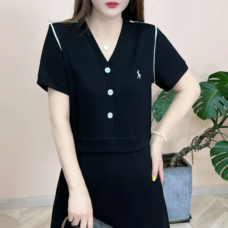 2025夏季新品时尚百搭修身显瘦减龄气质V领连衣裙女士裙子8036