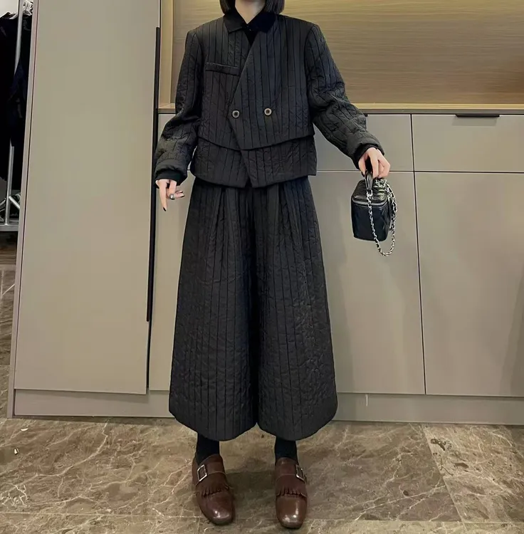 米可/MK-3031LJ【V领夹棉外套+九分裤套装】时尚冬季新款两件套