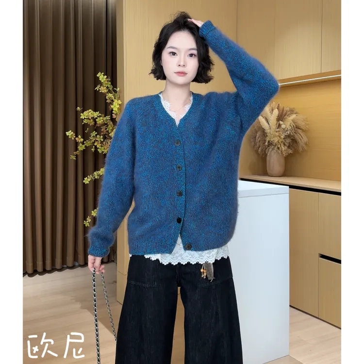 欧尼私服 2025秋季新款V领宽松显瘦羊毛开衫休闲上衣2509C5399