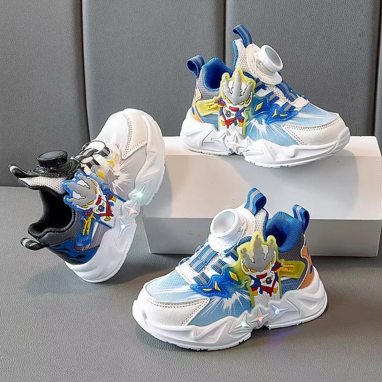 男童亮灯运动鞋秋冬新款皮面旋转纽扣1-6岁3中小童防滑儿童跑步鞋