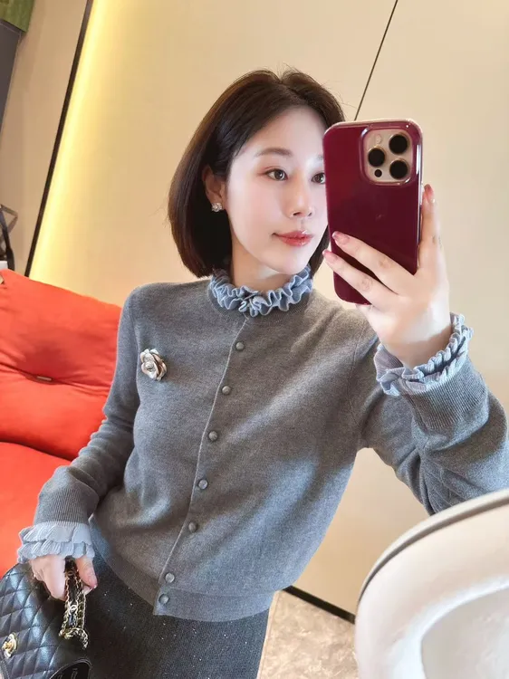 PINGTING.YE羊毛木耳花边减龄软糯时髦针织毛衣开衫83366