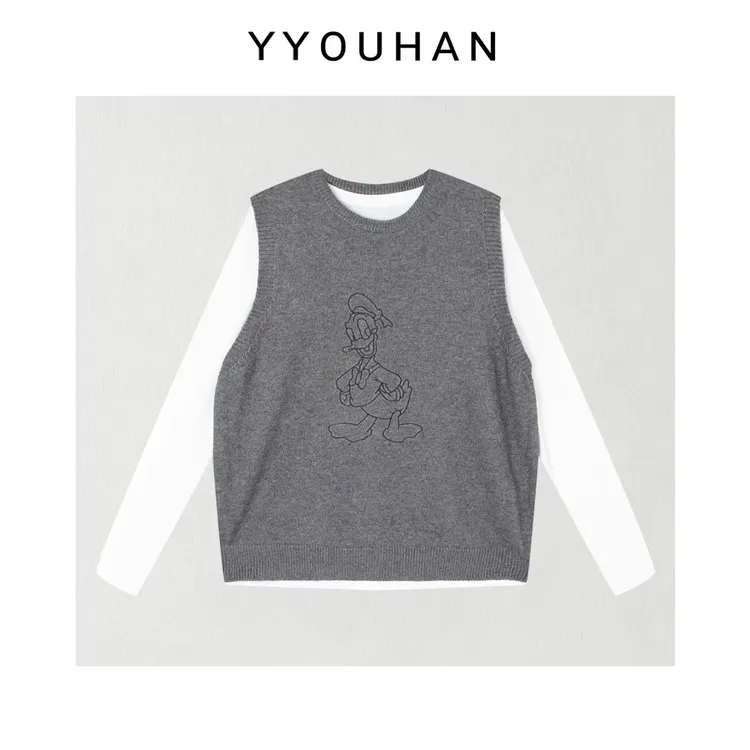 月月 2025冬季新款小众设计唐老鸭针织马甲T恤两件套 2512C8588