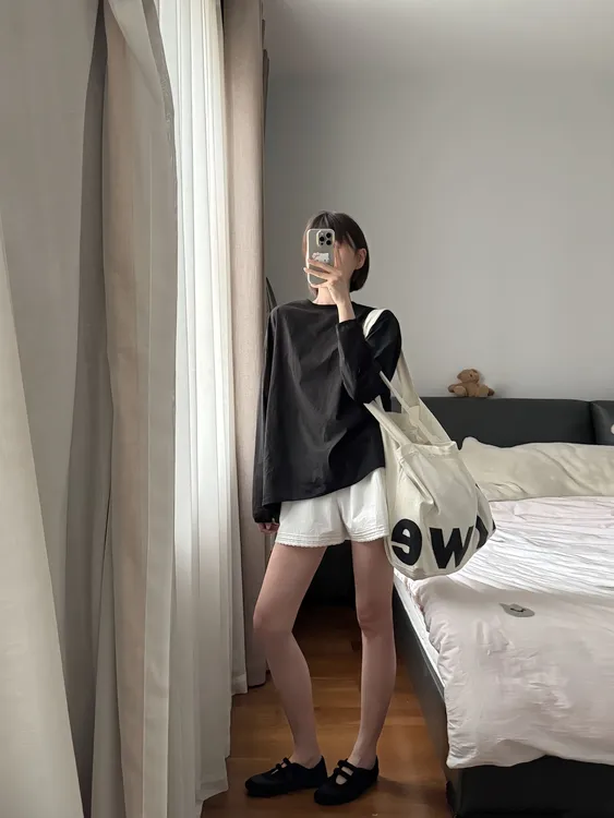 【无人之境】经典黑色圆领套头衬衫黑色设计感短裤宽松显瘦时尚套装