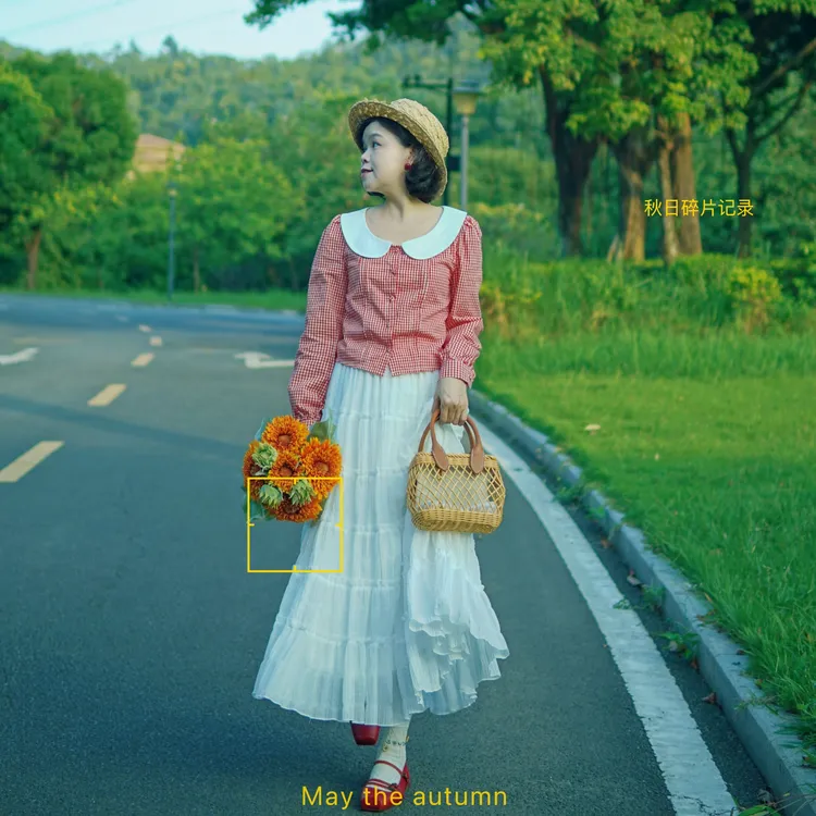 辛西娅自制娃娃领红色格子长袖衬衫秋季正肩短款气质显瘦甜美上衣