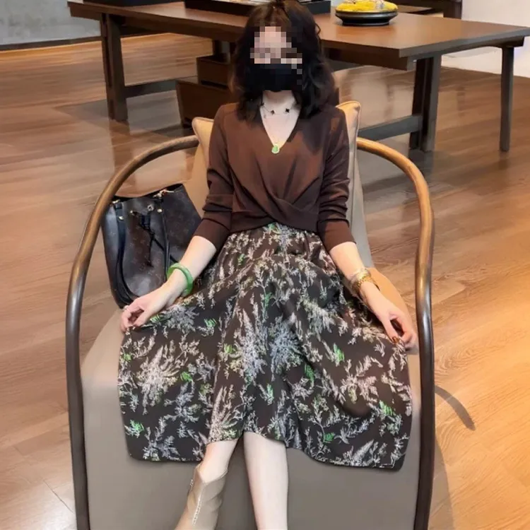 高级气质假两件套连衣裙女2025春秋新款时尚优雅显瘦休闲高档女装