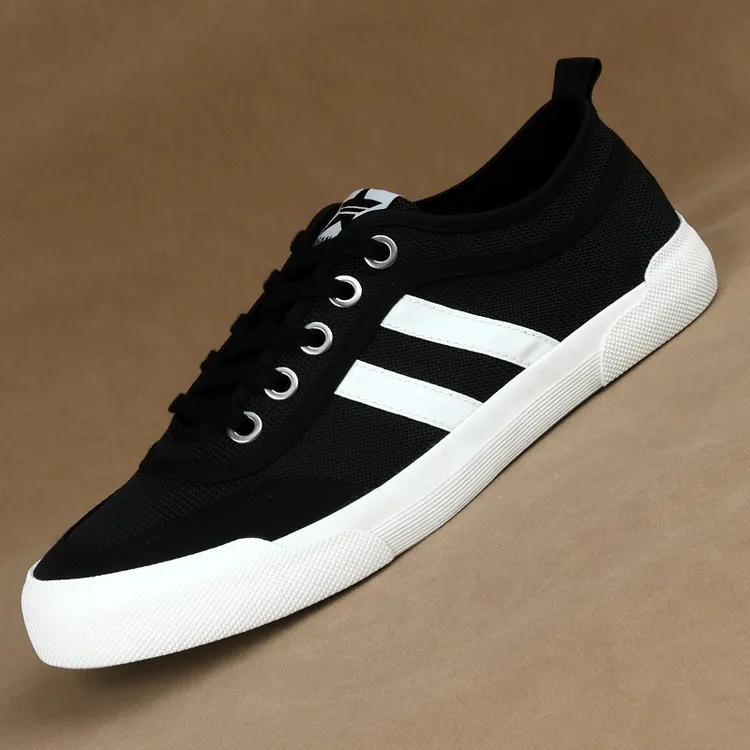 2025夏季冰丝网格透气时尚休闲百搭潮流舒适爆款潮鞋一脚蹬板鞋