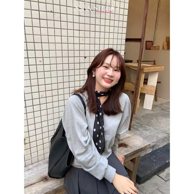 KMZY/KMZY山_山【告白初信】微胖韩系时髦感拼接丝巾套头卫衣女