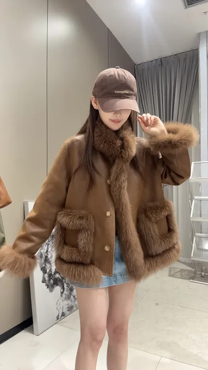 莎莎精选狐狸毛保暖外套时尚百搭