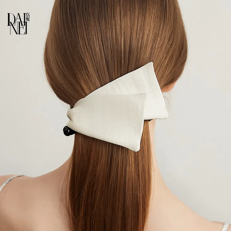 DAINEI岱妮珠光质感香蕉抓夹女款发饰马尾竖夹防滑大号夹子