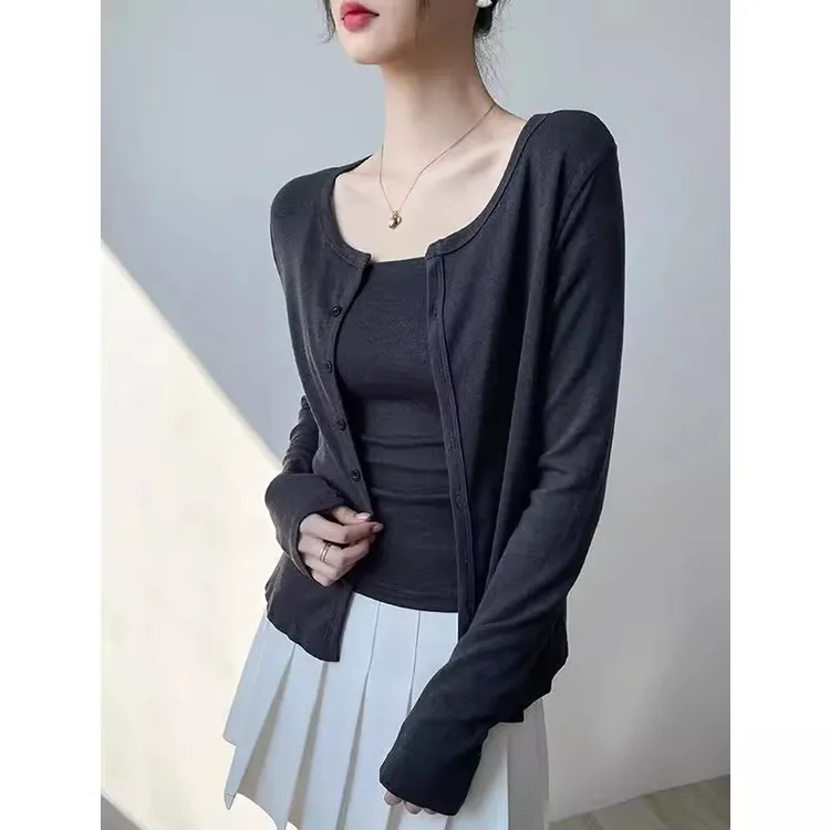 套装女装春秋2025新款长袖衬衫上衣吊带背心带胸垫内搭外穿两件套