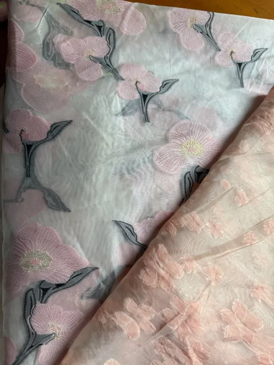 2413重工剪花刺绣欧根纱
