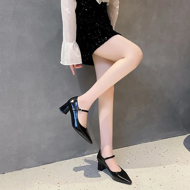 5.5CM时尚一字玛丽珍鞋单鞋气质港风2025新款法式尖头百搭高跟鞋