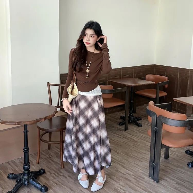 假两件拼接蕾丝内搭打底衫+格纹a字半身裙两件套女上衣时尚通知潮