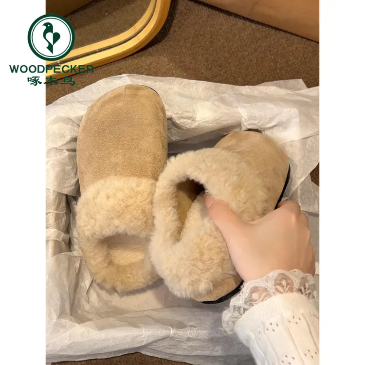啄木鸟冬季加绒厚底一脚蹬毛毛鞋女外穿保暖棉拖新款包头勃肯鞋子