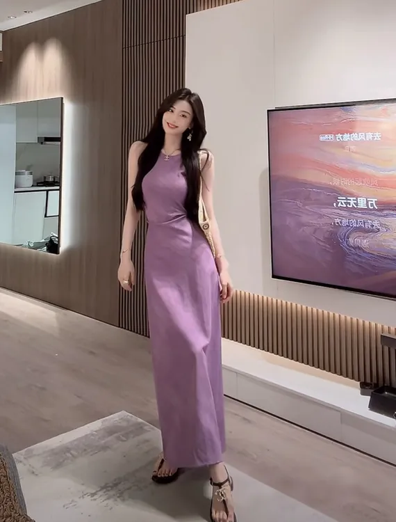 法式气质复古圆领无袖连衣裙设计感立体剪裁鱼尾显瘦长裙裙子Q97