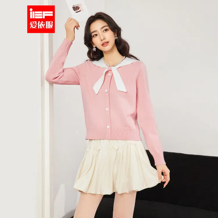 IEF/爱依服2025新款秋冬兔子领拼色温柔减龄学院风毛织上衣