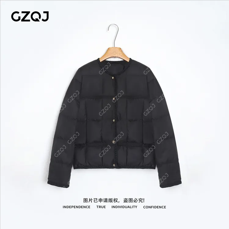 老琴私服【墨尔本】90白鸭绒圆领金属扣羽绒服外套女冬款 3726