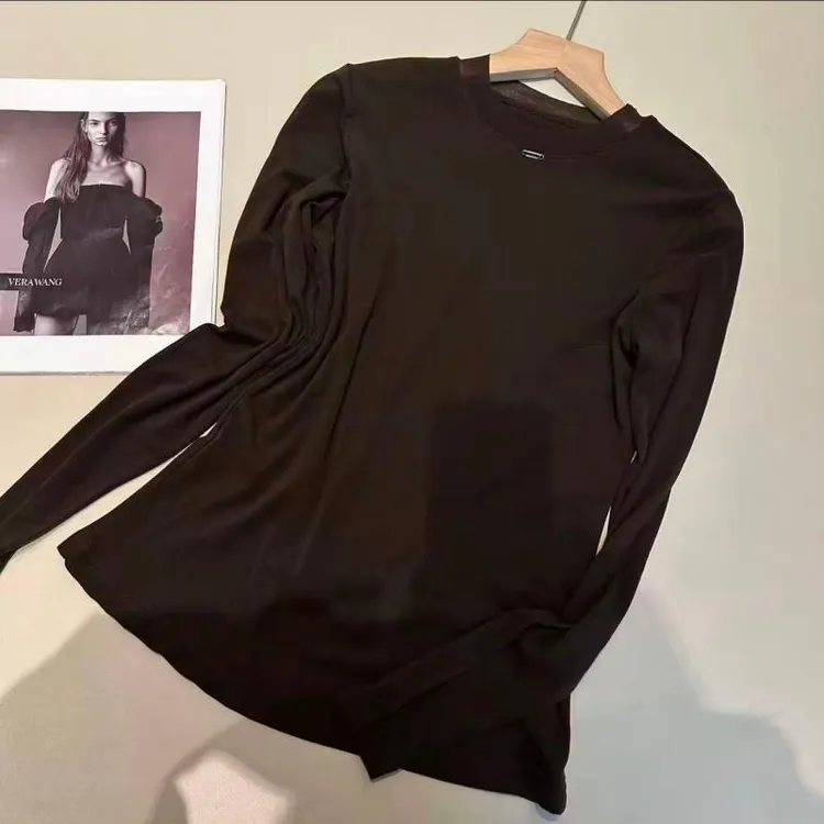 《姚家优麦汇》Y6755秋款圆领设计感时尚百搭长袖显瘦上衣款女