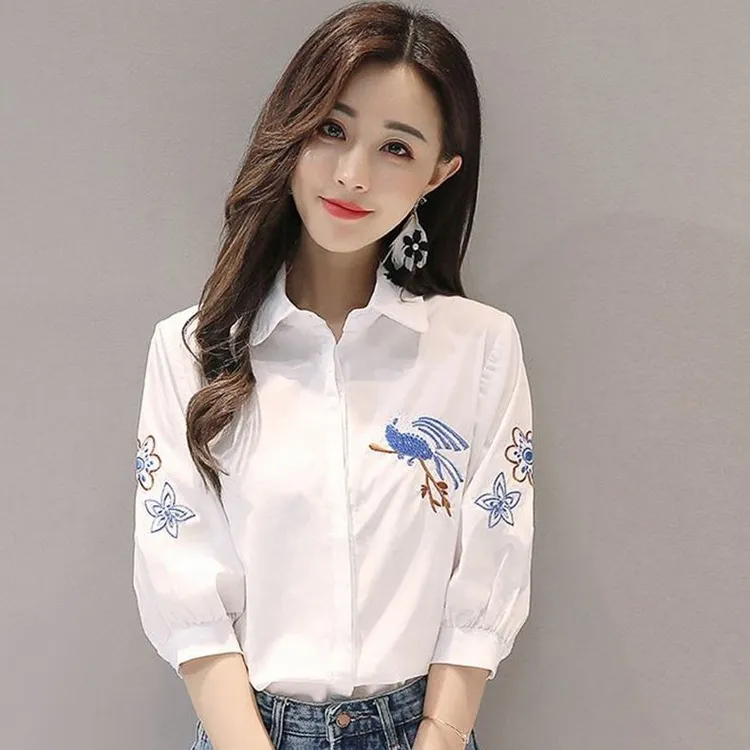 小众刺绣女士衬衫小鸟绣花洋气时尚2025夏季新款中袖休闲百搭通勤
