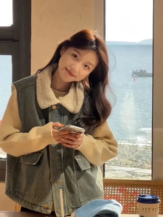 羊羔毛牛仔马甲外套女秋冬宽松小个子小众设计感超好看坎肩夹克女