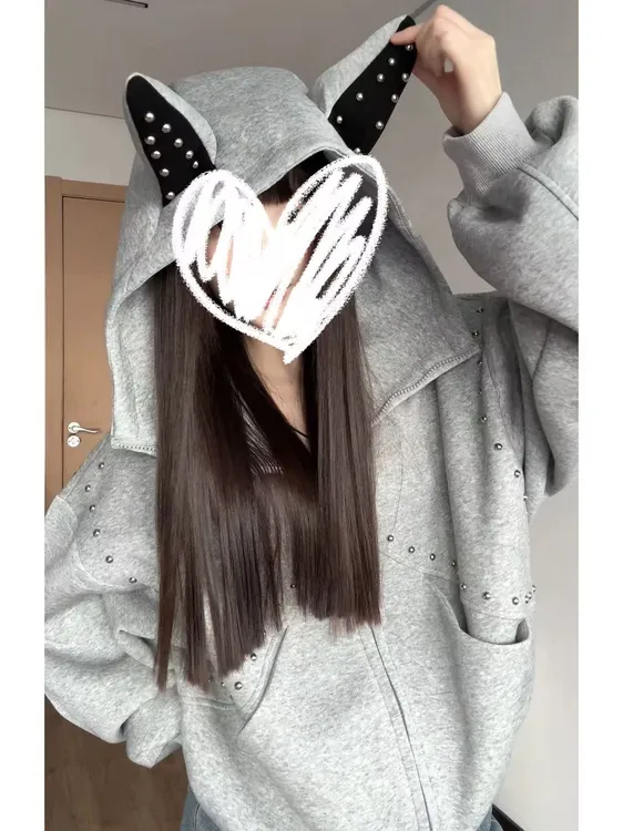 大码早秋新款高级感铆钉拼接卫衣耳朵连帽外套减龄显瘦长袖外套