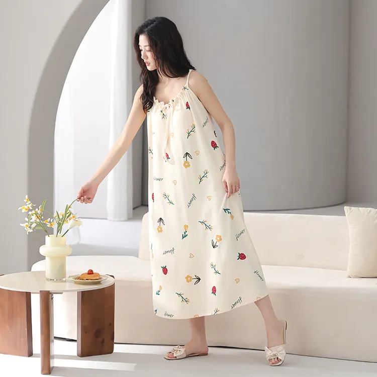 带胸垫背心睡裙女款夏季莫代尔棉长款家居服无袖草莓睡衣甜美可爱