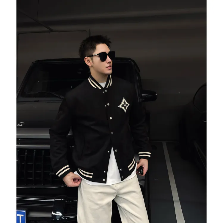 SAM【星芒闪耀】秋季轻奢哑光质地麂皮绒面光芒星钻奢华棒球领夹克