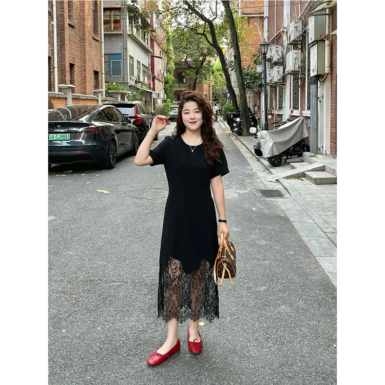 WenWen小个子2025夏季韩版气质减龄显瘦蕾丝拼接连衣裙3670