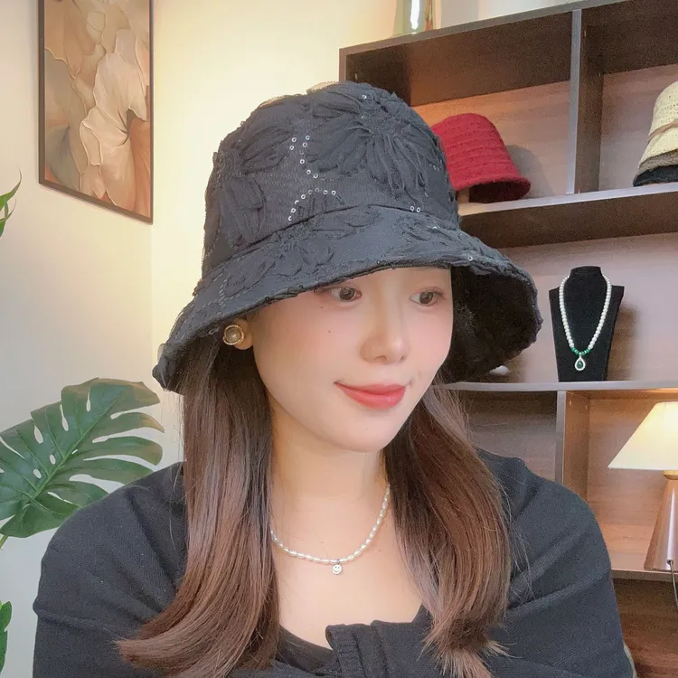 高定版刺绣渔夫帽子女出游时尚百搭遮阳帽子亮片宽帽檐盆帽显脸小