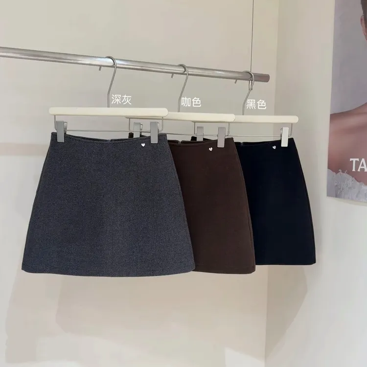 【韩系小爱心扣毛呢半身裙】秋冬季设计感高腰显瘦百搭呢子A字短裙