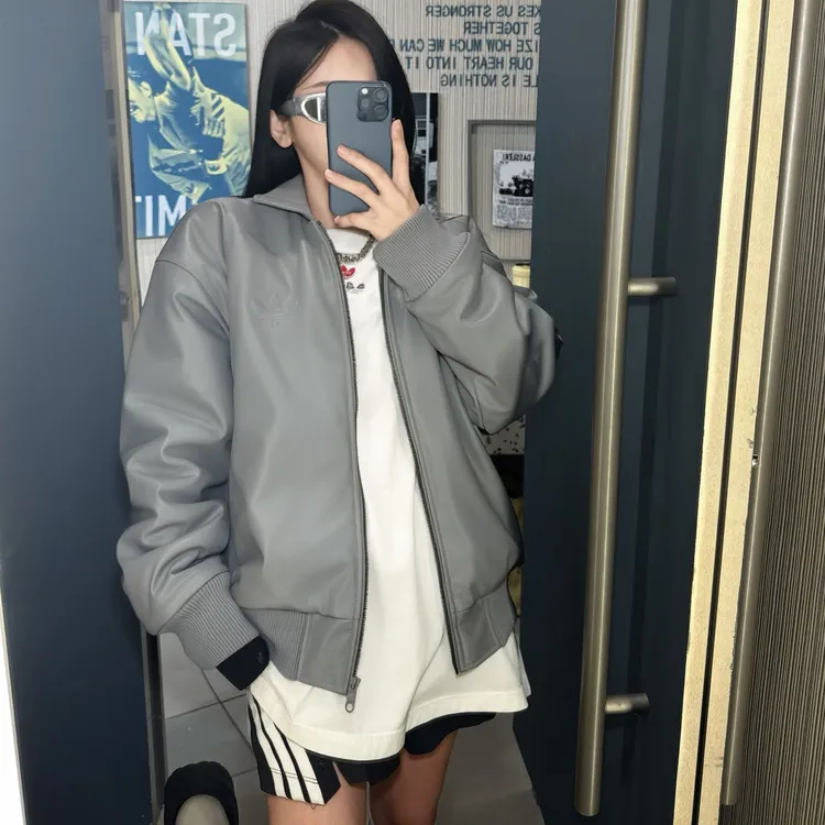 Adidas三叶草 阿迪达斯休闲运动宽松夹克外套 IA7526 X