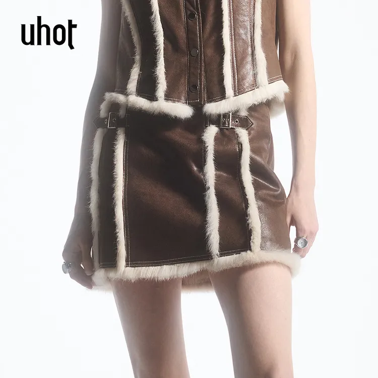 UHOT 气质轻奢时尚女士保暖拼接冬季皮毛一体短半裙UWFW6Q378
