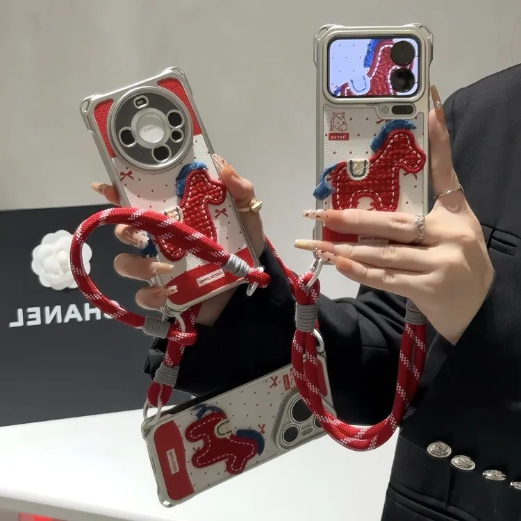 新年刺绣小马适用苹果17promax四角挂绳手机壳华为vivoppo小米15