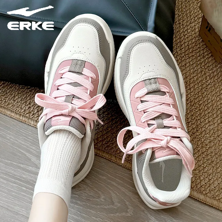 焦糖拿铁2丨鸿星尔克25年新款百搭情侣板鞋女轻便厚底休闲运动鞋