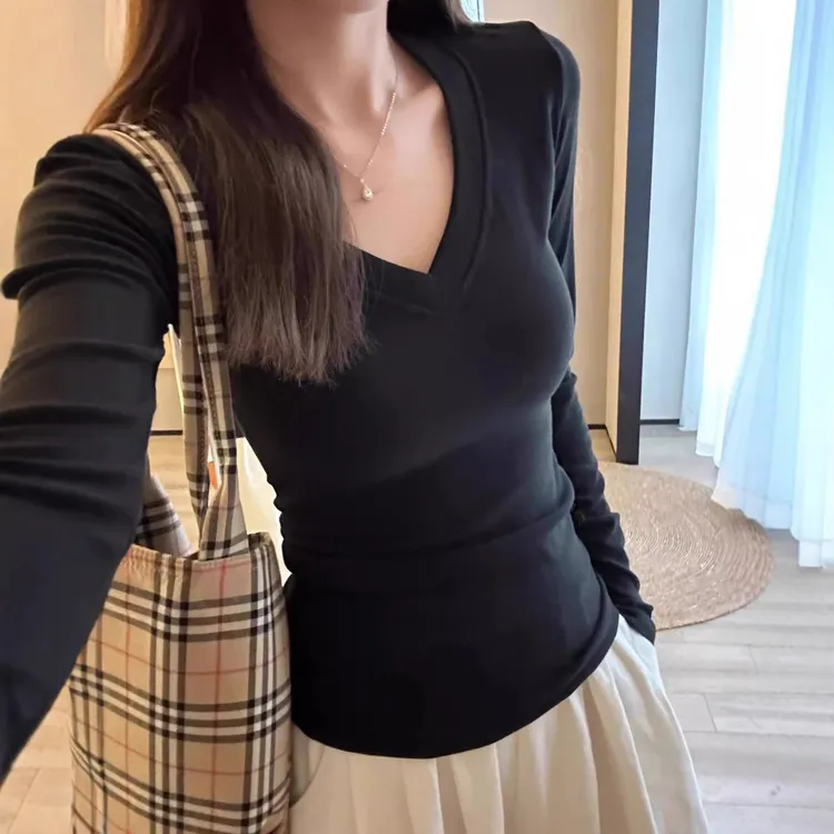 【工厂】正肩收腰V领长袖t恤女秋季纯欲修身辣妹紧身内搭上衣