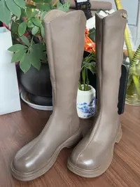 8-391C  新款时尚百搭长靴圆头时装靴