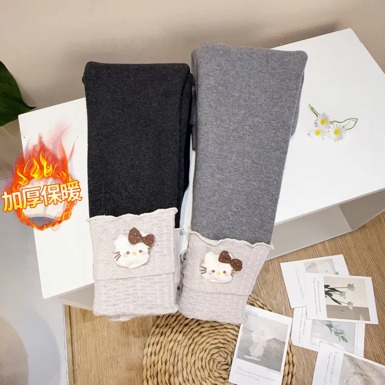 T猫咪800克无骨无缝女童一体绒加厚保暖打底裤新款洋气过冬长裤潮