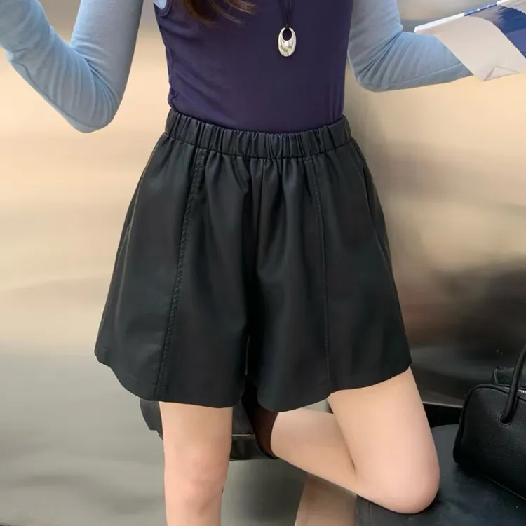 高腰黑色软皮皮短裤女秋冬2025新款皮裤外穿双口袋宽松阔腿裤靴裤